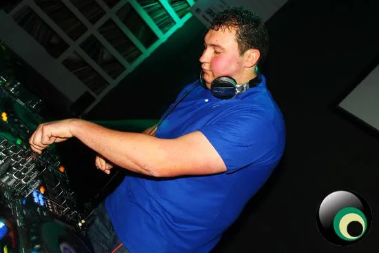 I love hard dance