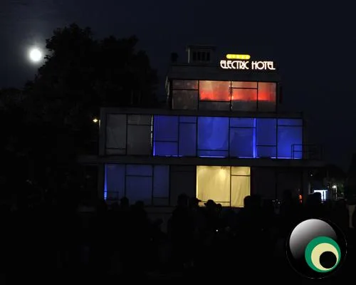Latitude 2011