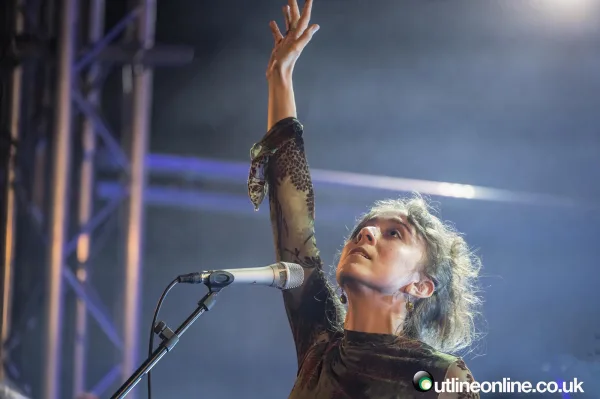 Eliza Delf & The Wilderness