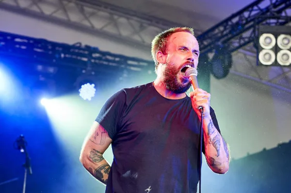 IDLES