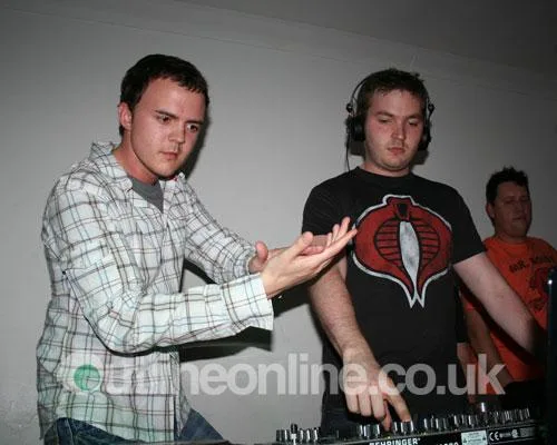 Max & OB