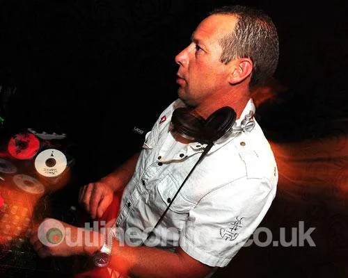 Various Nights Qube 130609 Paul Bayfield
