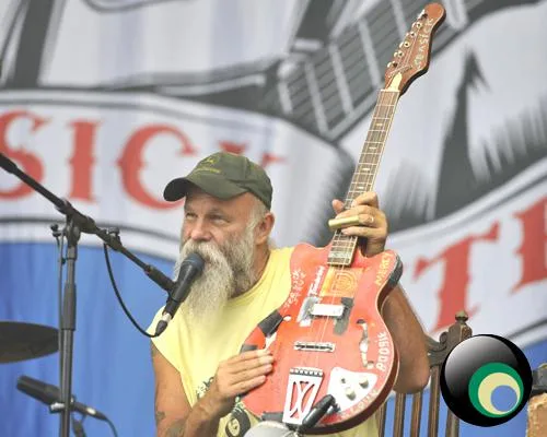 Latitude 2011