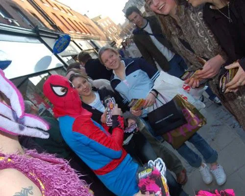Pams Parade 1
