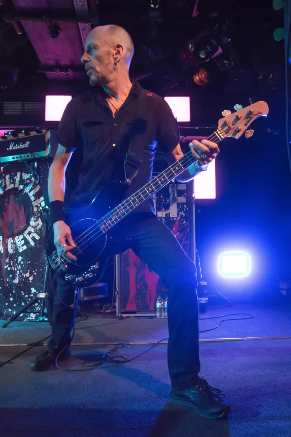 Stiff Little Fingers