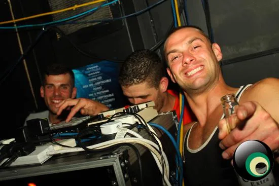 Bassjam ft. Remarc & Aries