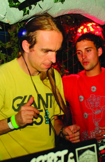 Bassjam ft. Remarc & Aries