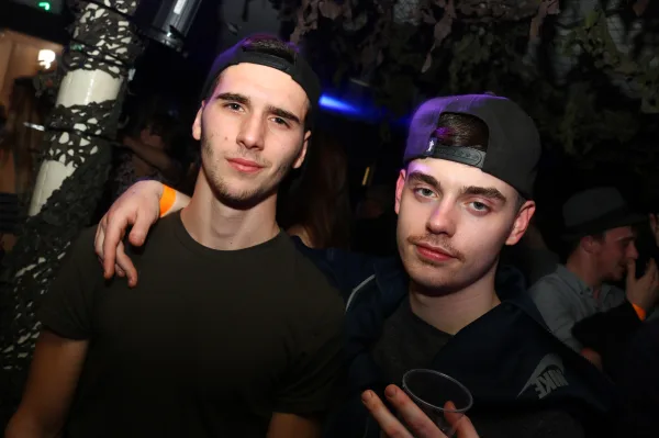 Strictly Drum n Bass Round II