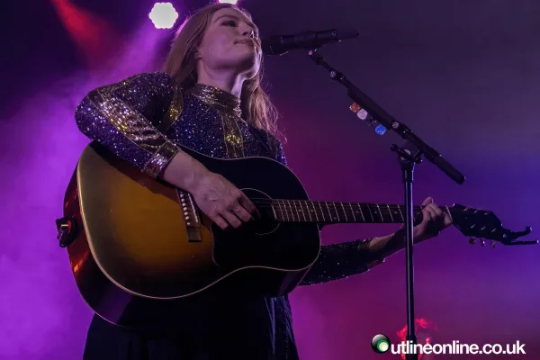 Freya Ridings