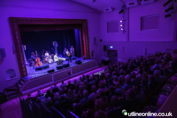 Mike Sanchez and His Band (Dereham Blues Festival)