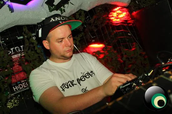 Bassjam ft. Remarc & Aries