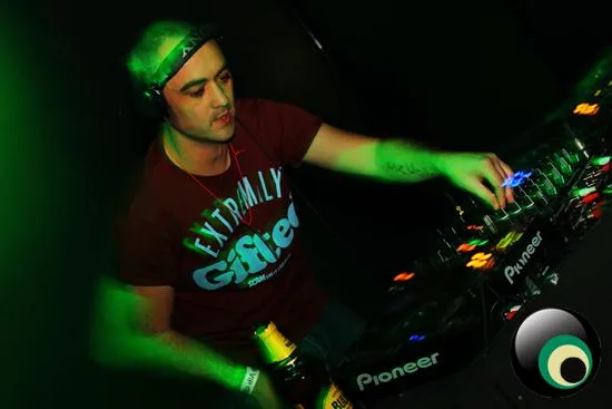 I love hard dance