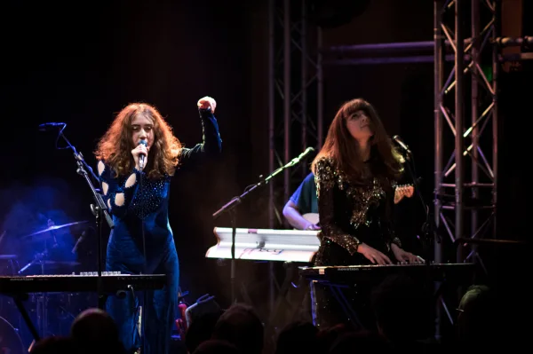 Let's Eat Grandma
