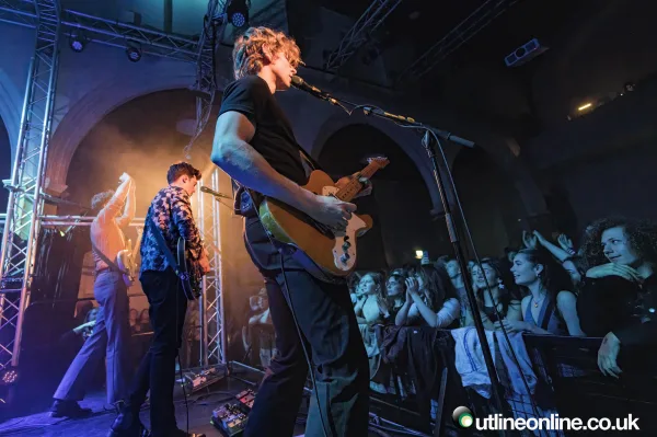 Circa Waves
