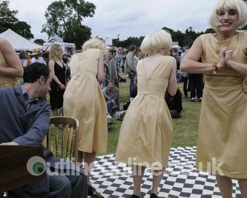 Latitude 2008 1a
