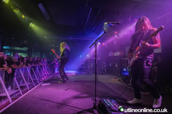 Glenn Hughes