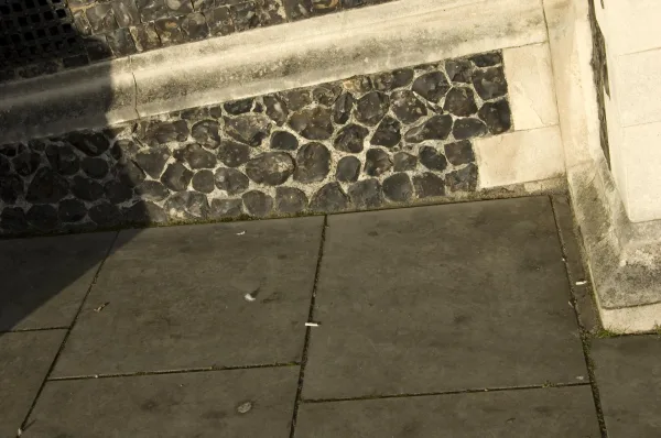 Where Dis?