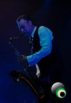 UB40