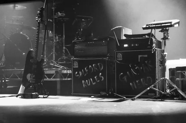 Peter Hook and The Light