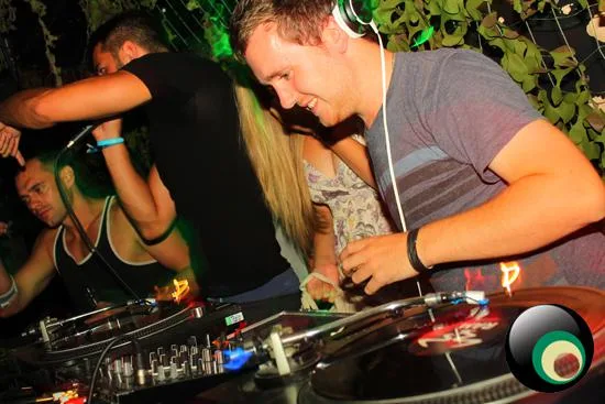 Bassjam ft. Remarc & Aries