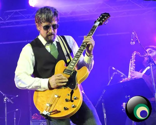 Latitude 2011
