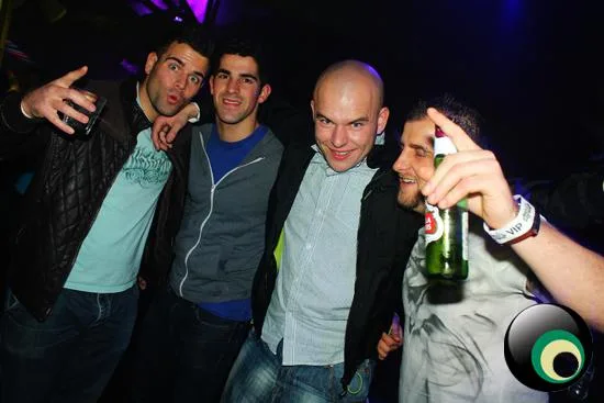I love hard dance
