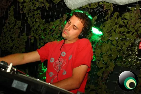 Bassjam ft. Remarc & Aries