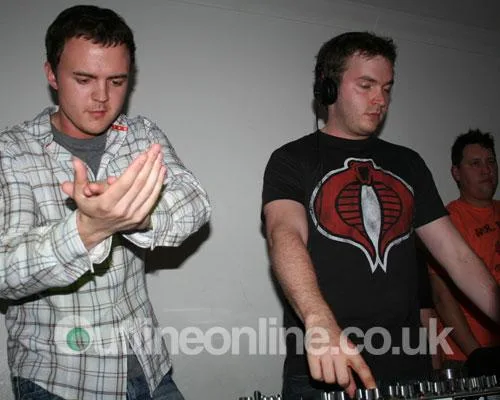 Max & OB