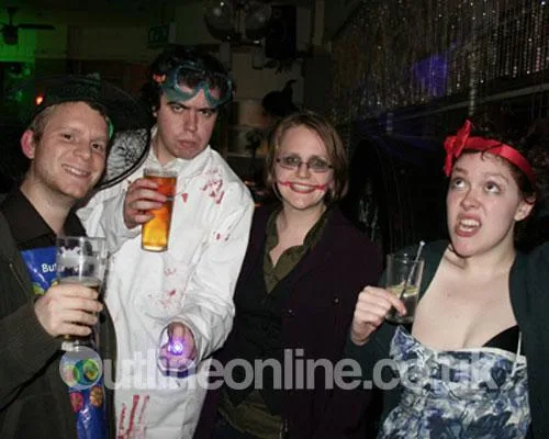 Birdcage Halloween 2008