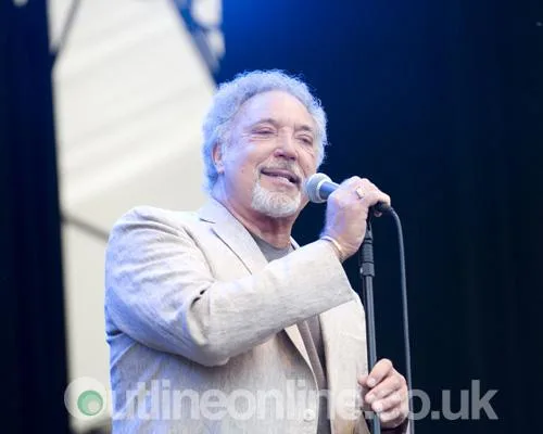 Latitude 2010