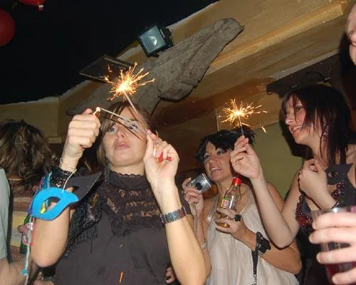 NYE Po Na Na