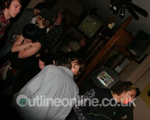 Drum N Bass Mustard Oct 2008