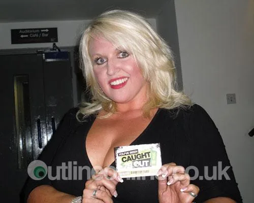 Camp-it-up-Cabaret