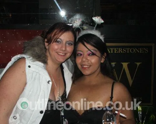 Pams House Jingle Ball