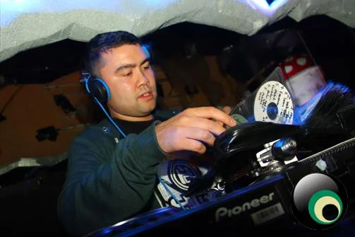 Bassjam ft. Benny Page