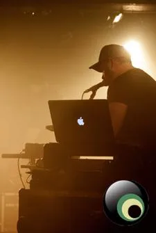 Dan Le Sac vs Scroobius Pip
