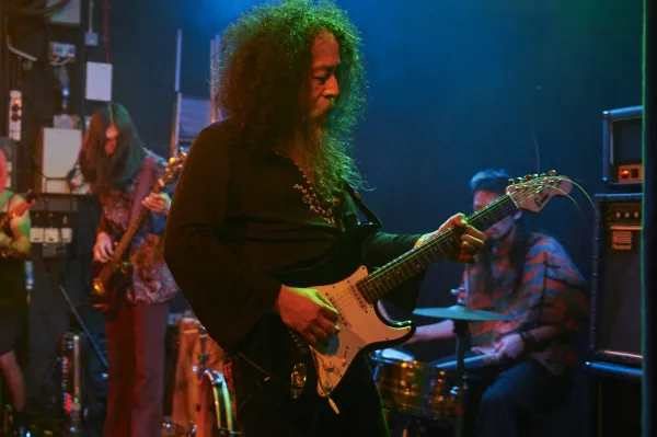 Acid Mothers Temple