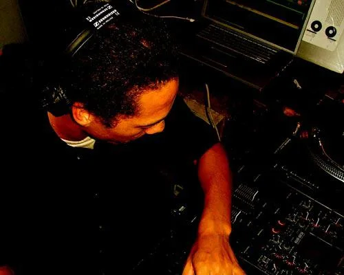 Roni Size at Po Na Na
