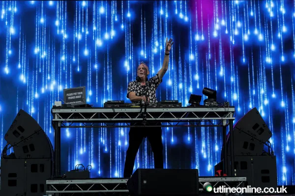Fatboy Slim - Forest Live