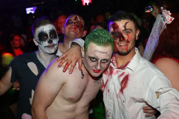 Pam's House Halloween
