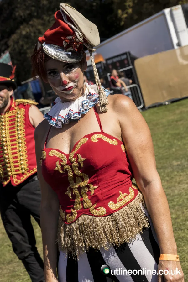 Rock'n'Roll Circus: Circus and Crowds