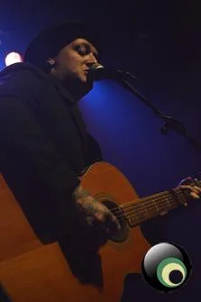 James Veck-Gilodi