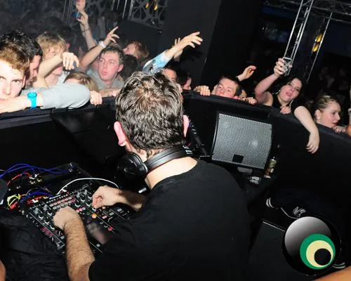 Chase & Status