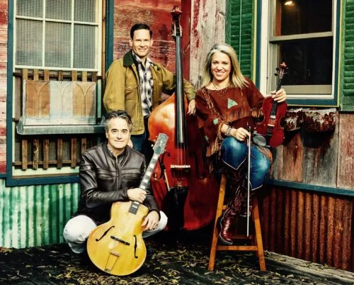 THE HOT CLUB OF COWTOWN