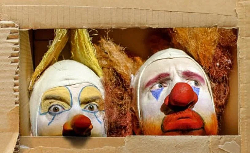 Coulrophobia