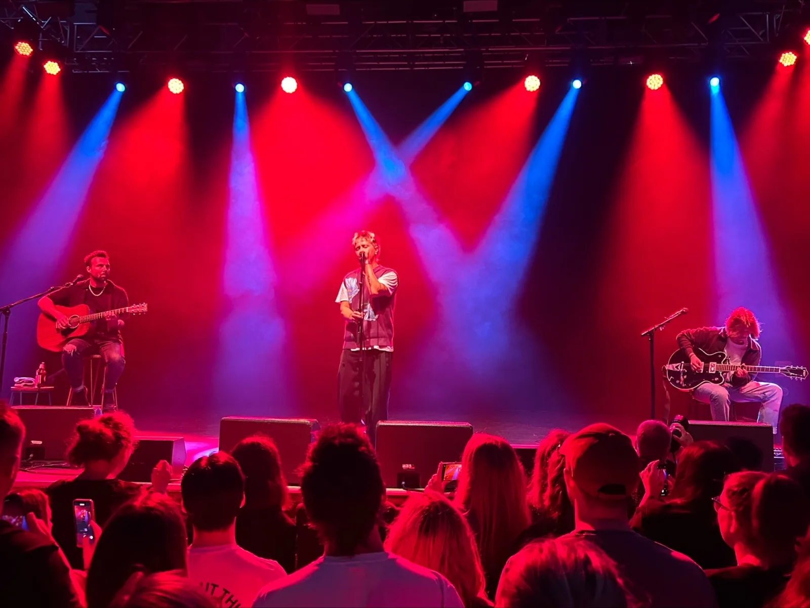 Nothing But Thieves