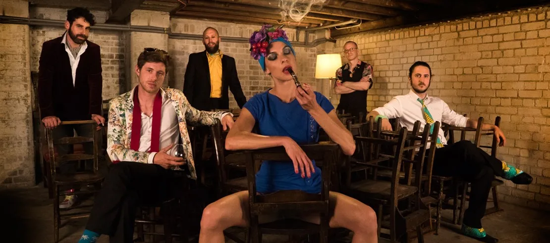 Molotov Jukebox + Huw Eddy & The Carnival