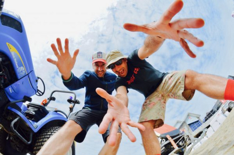 DJ Format and Abdominal