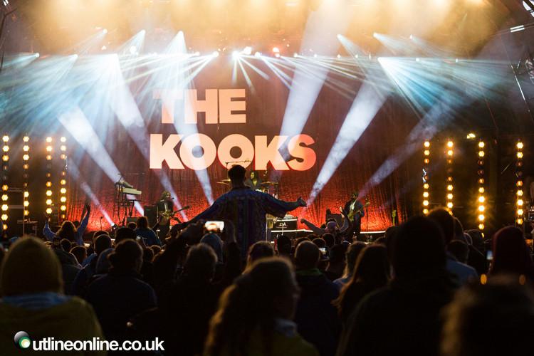 The Kooks – Echo in the Dark