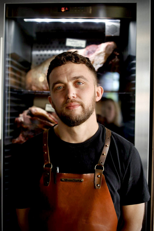 Behind the door - Brix and Bones : We Interview George, Head Chef 